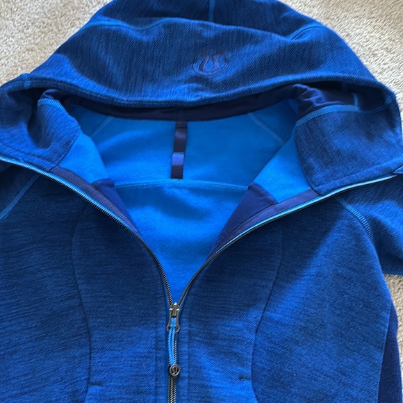 Lululemon Scuba Jacket - Picture 3 of 5